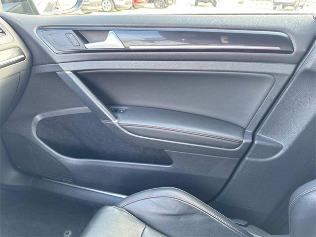 Used 2016 Volkswagen GTI Autobahn w/ Lighting Package (SEL) image 21