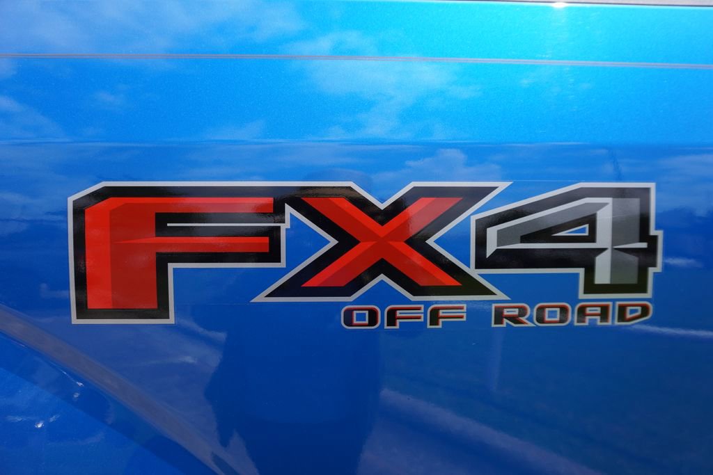 Used 2019 Ford F150 XLT w/ Equipment Group 302A Luxury AWD/4WD image 33