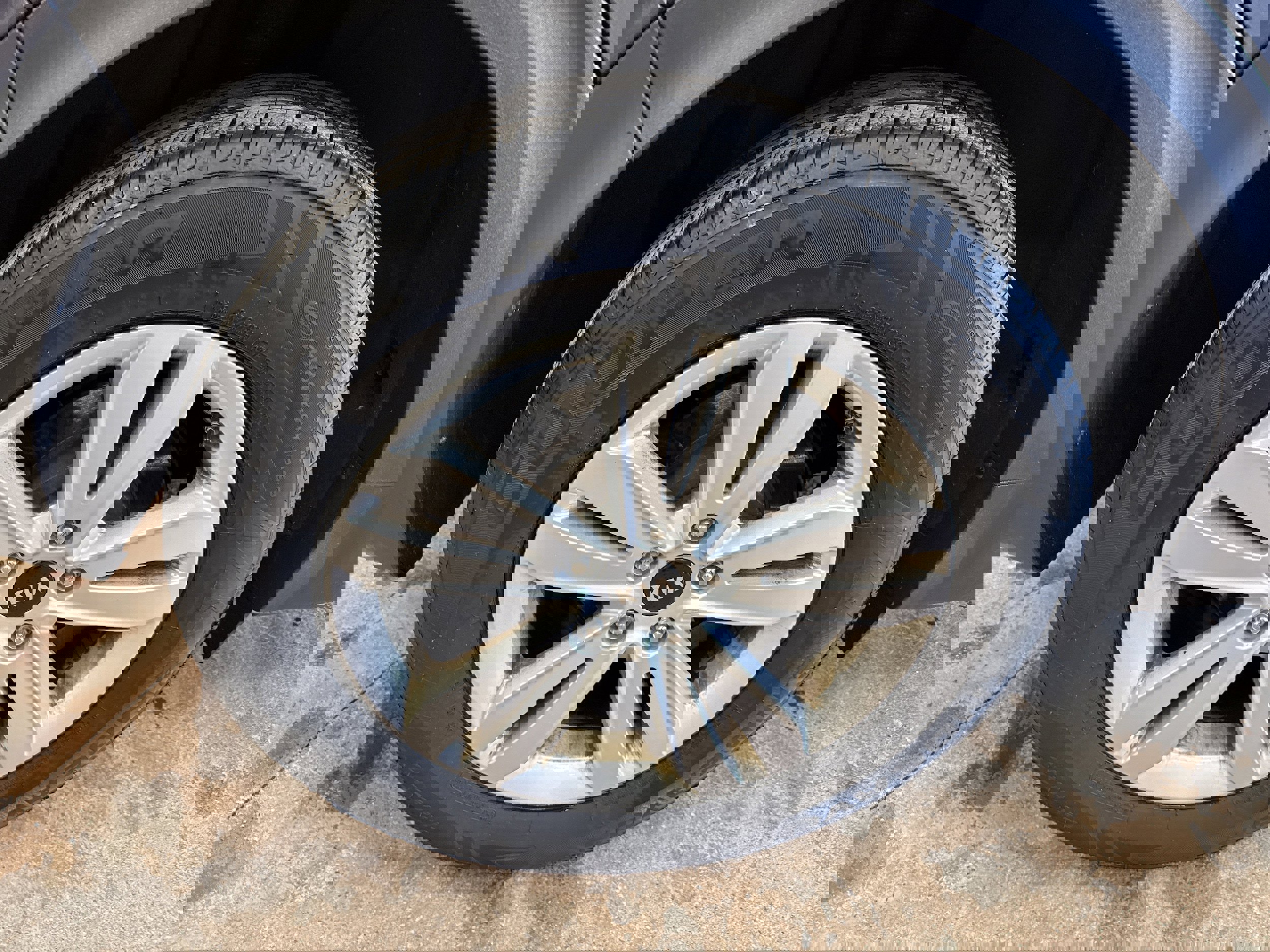 Used 2019 Kia Sportage LX image 11