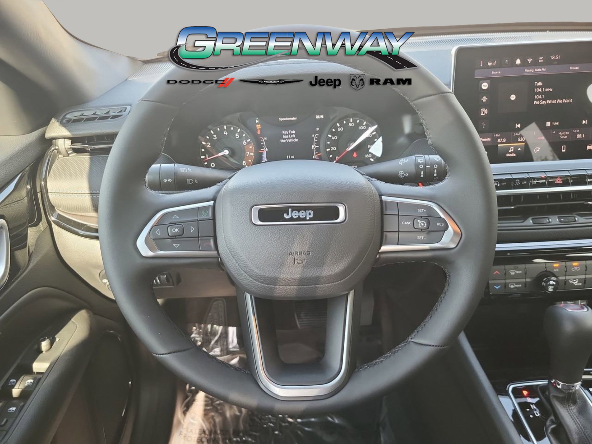 New 2026 Jeep Compass Latitude image 25