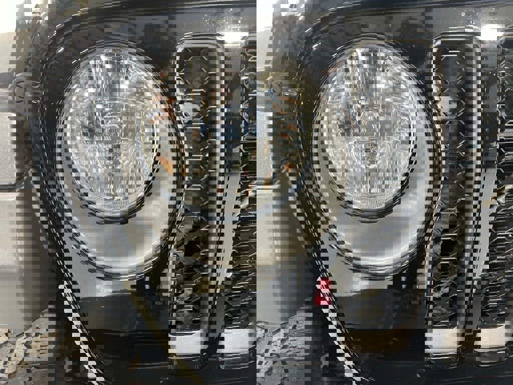 Used 2020 Jeep Gladiator Rubicon w/ Dual Top Group image 10