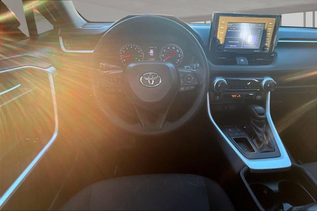 Used 2021 Toyota RAV4 XLE w/ Convenience Package image 8