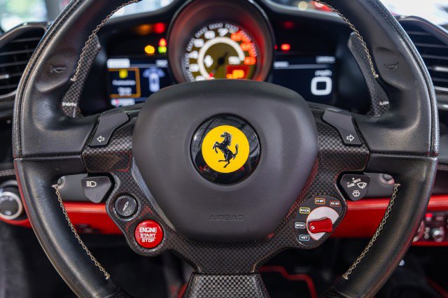 Used 2018 Ferrari 488 Spider image 30