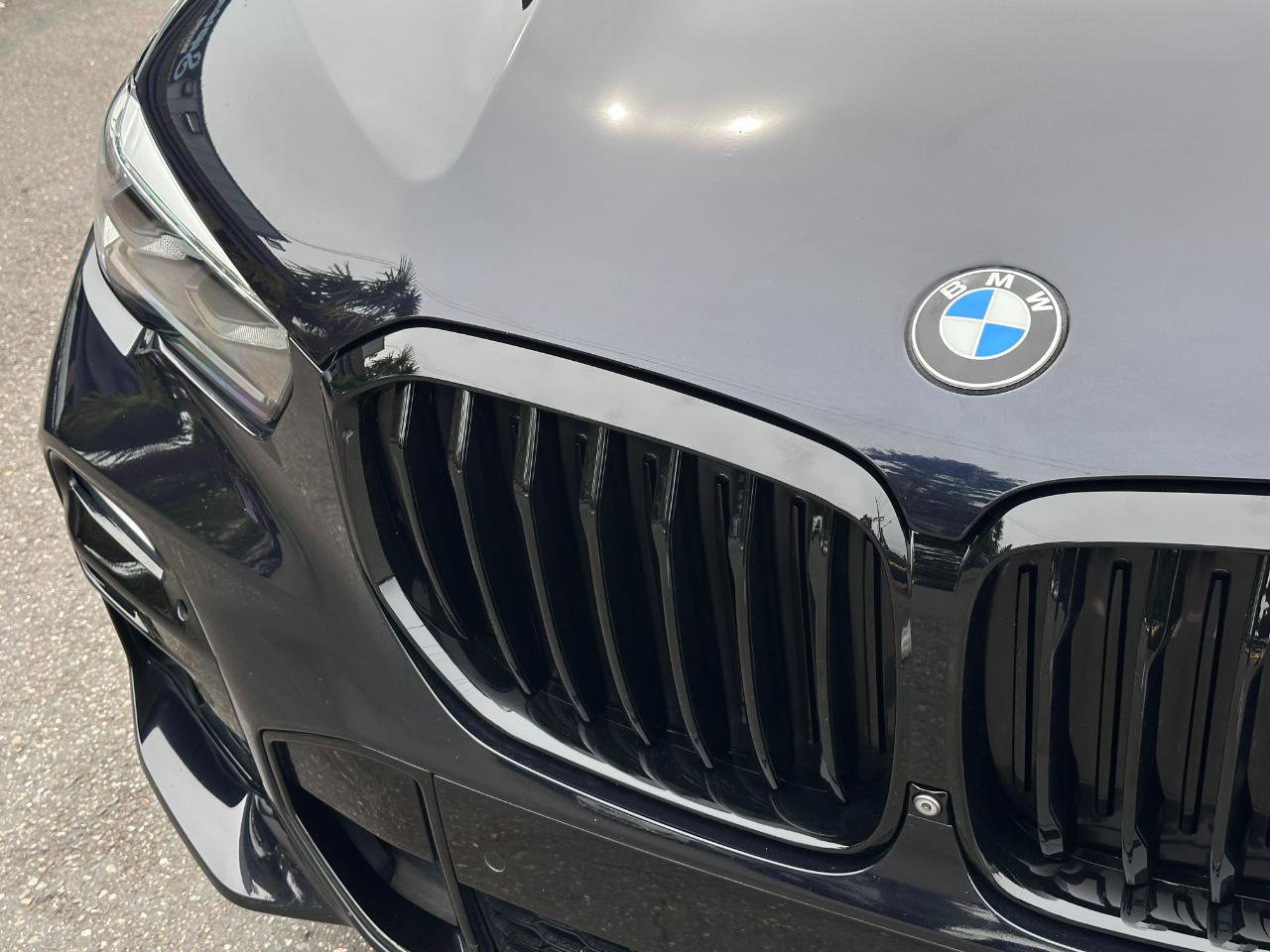 Used 2019 BMW X5 xDrive40i w/ M Sport Package AWD/4WD image 35