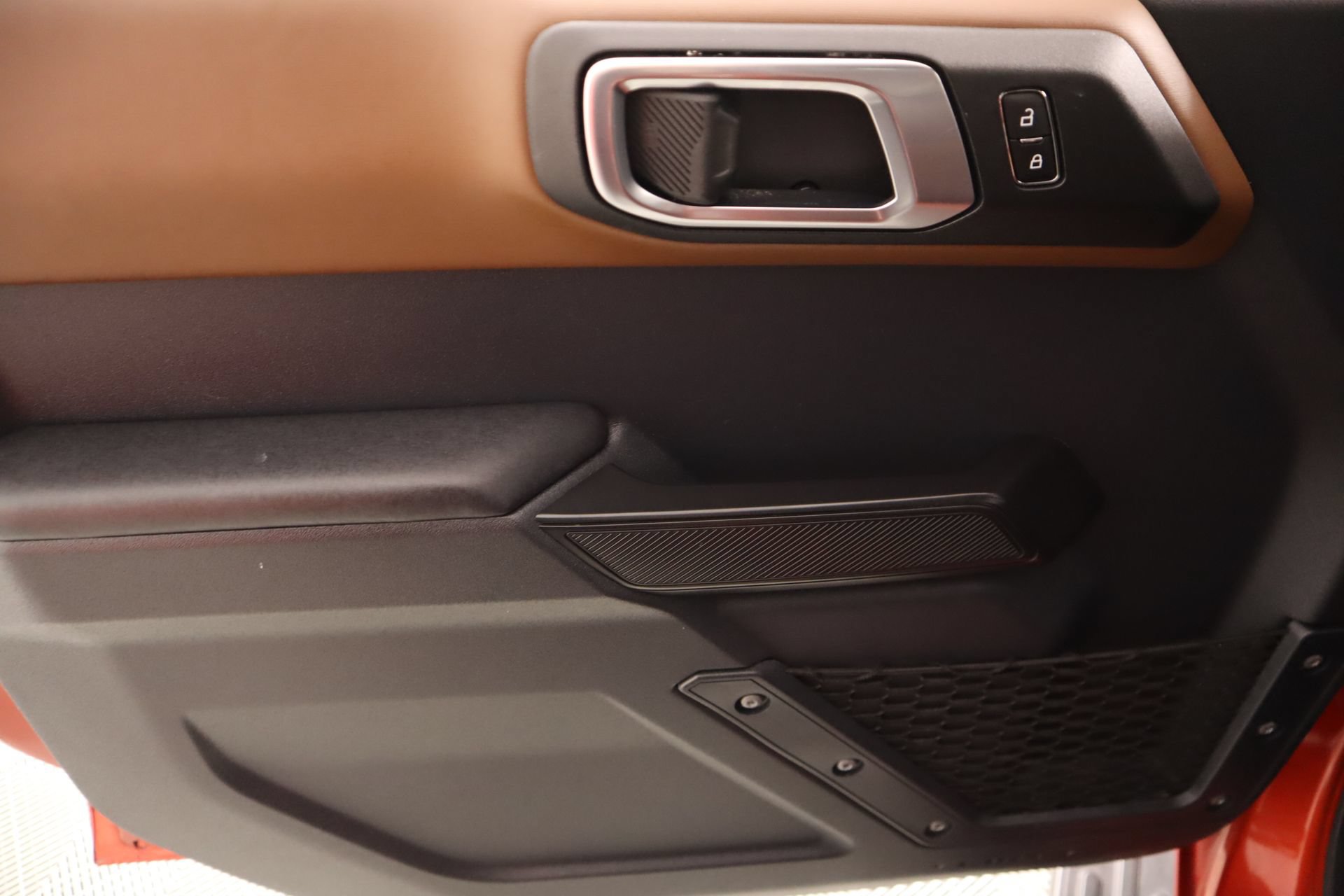 Used 2024 Ford Bronco Outer Banks AWD/4WD image 16