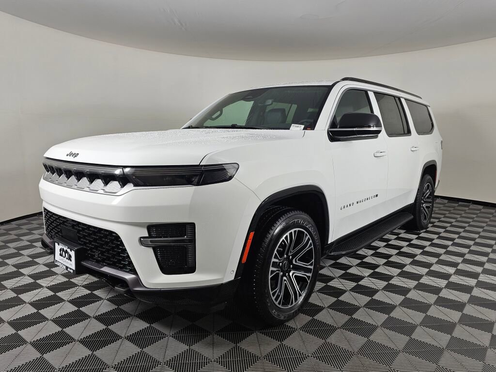 New 2026 Jeep Grand Wagoneer L 4WD w/ HD Trailer Tow Package image 8