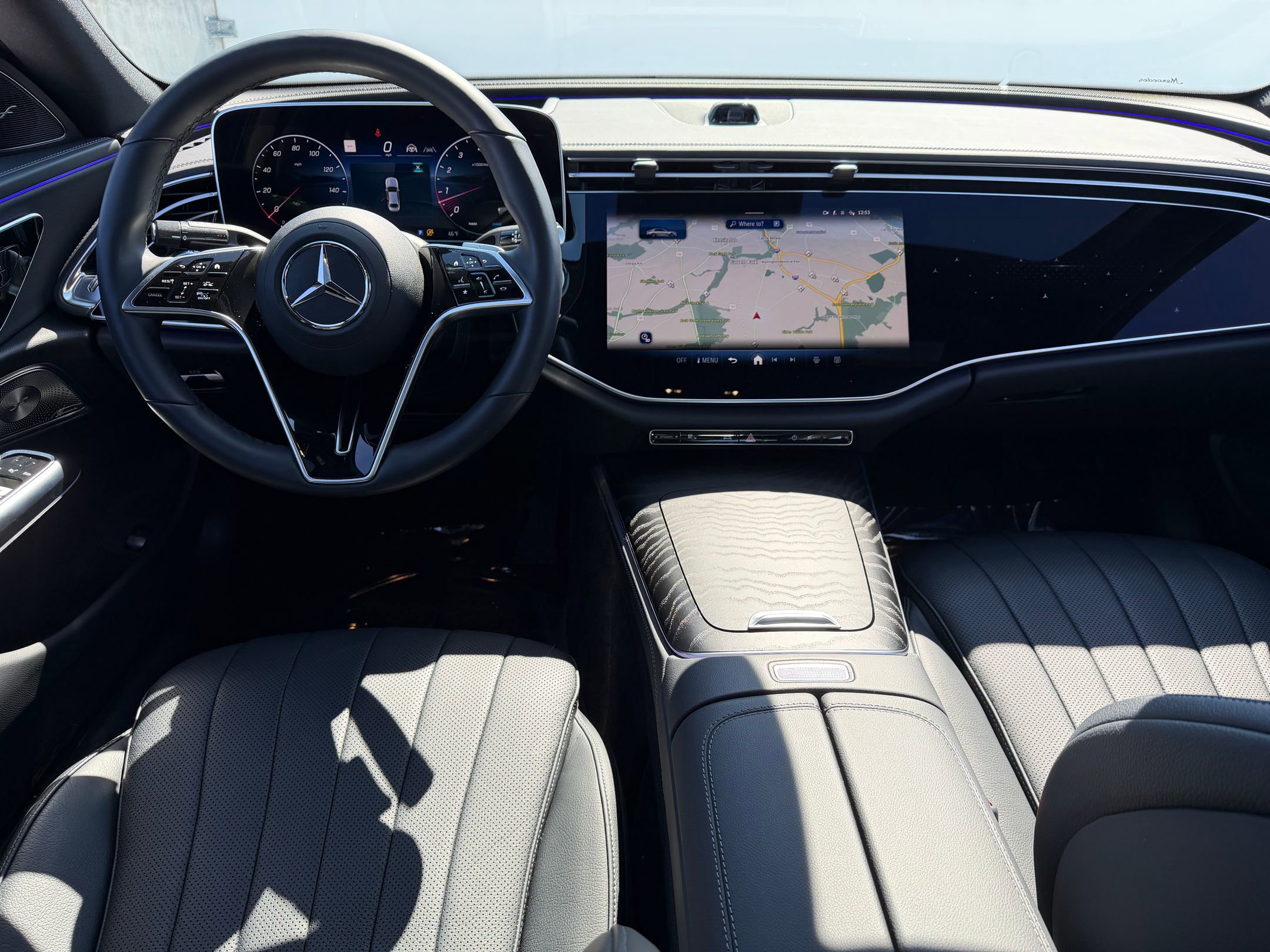 Used 2025 Mercedes-Benz E 350 4MATIC Sedan image 20