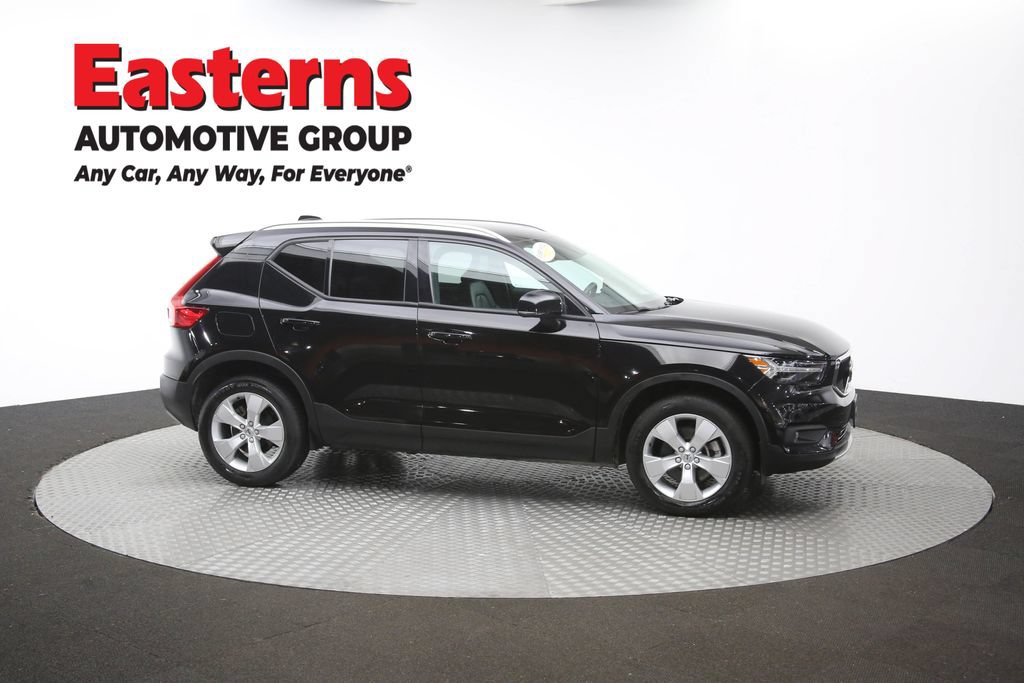 Used 2022 Volvo XC40 T5 Momentum AWD/4WD image 46