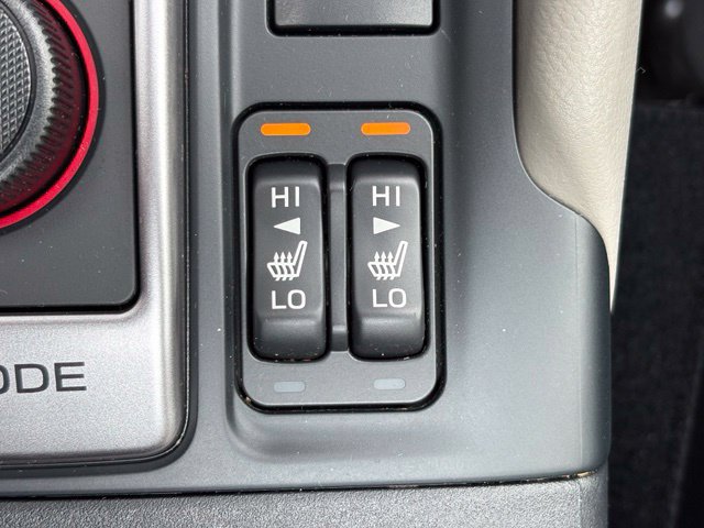Used 2023 Subaru Forester Premium AWD/4WD image 25