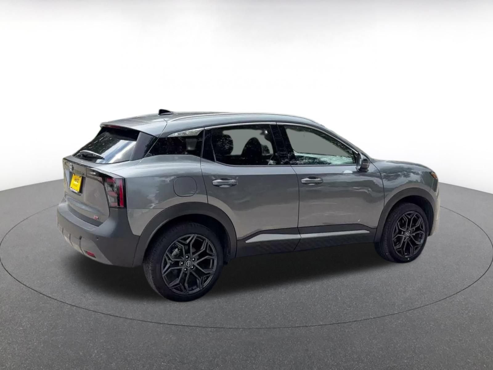 Used 2026 Nissan Kicks SR FWD image 13
