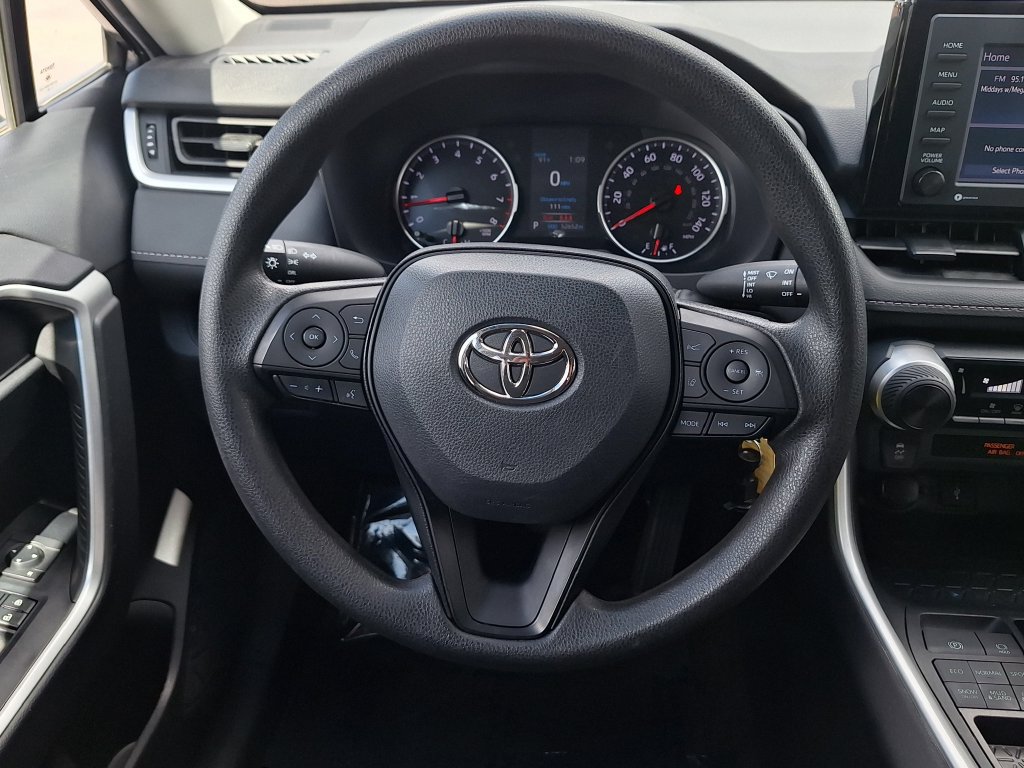 Used 2022 Toyota RAV4 LE w/ Carpet Mat Package (TMS) AWD/4WD image 13