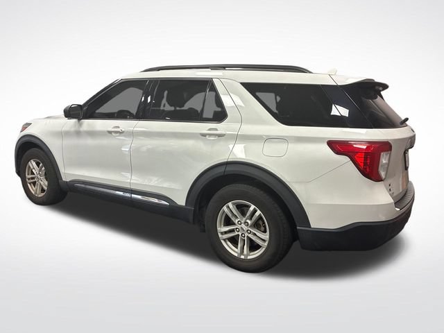 Used 2020 Ford Explorer XLT RWD image 3