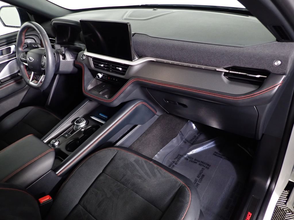 Used 2025 Ford Explorer ST image 46