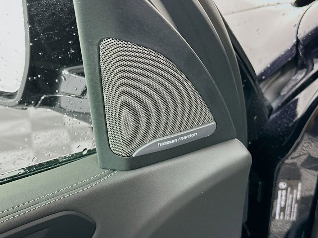 New 2026 BMW X5 xDrive40i w/ M Sport Package image 25