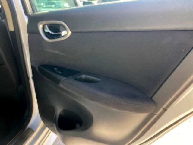 Used 2013 Nissan Sentra SR w/ Driver Pkg image 21