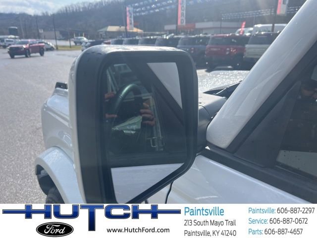 Used 2024 Ford Bronco Outer Banks AWD/4WD image 17