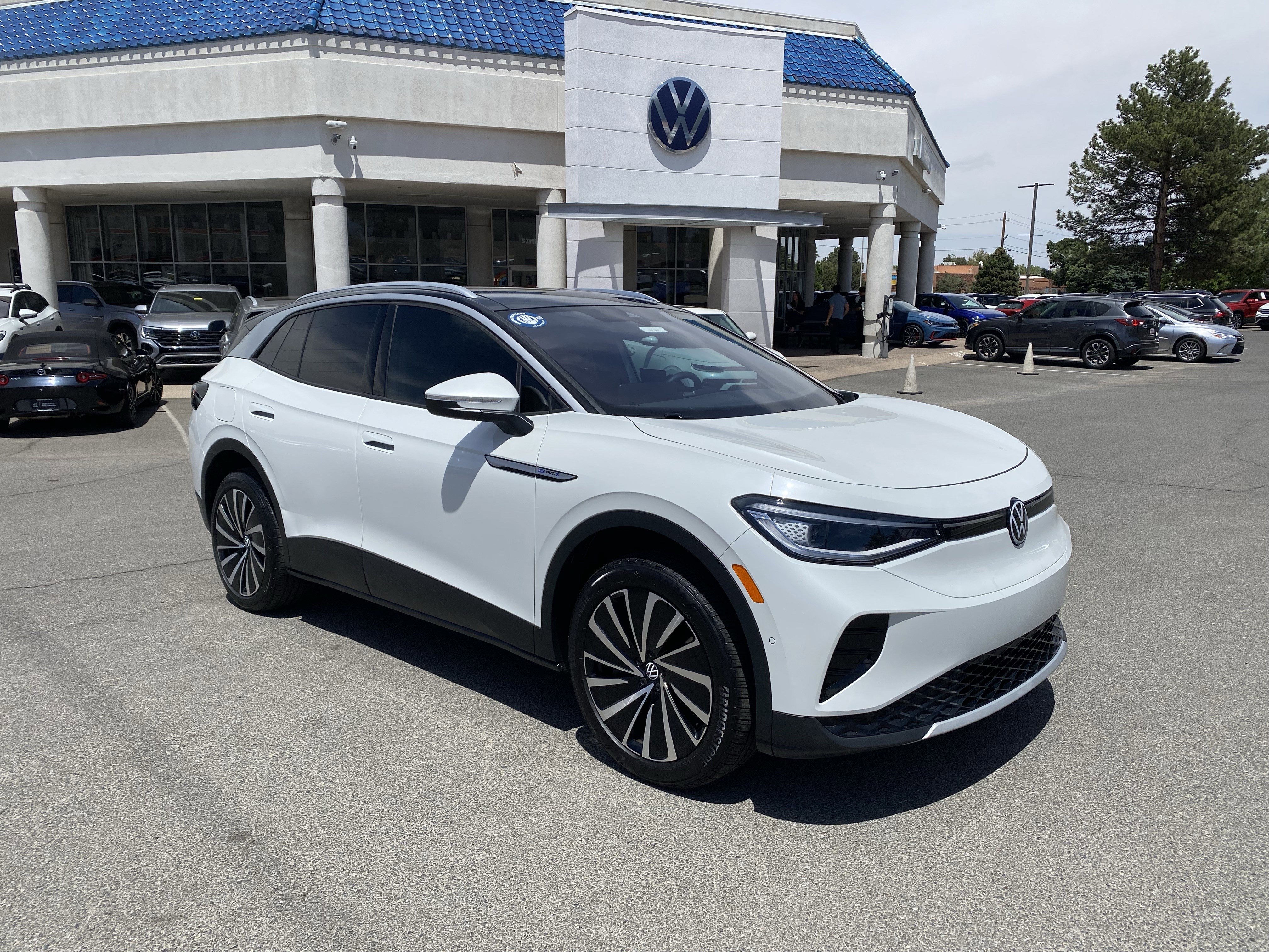 Used 2023 Volkswagen ID.4 Pro S Plus AWD/4WD image 90