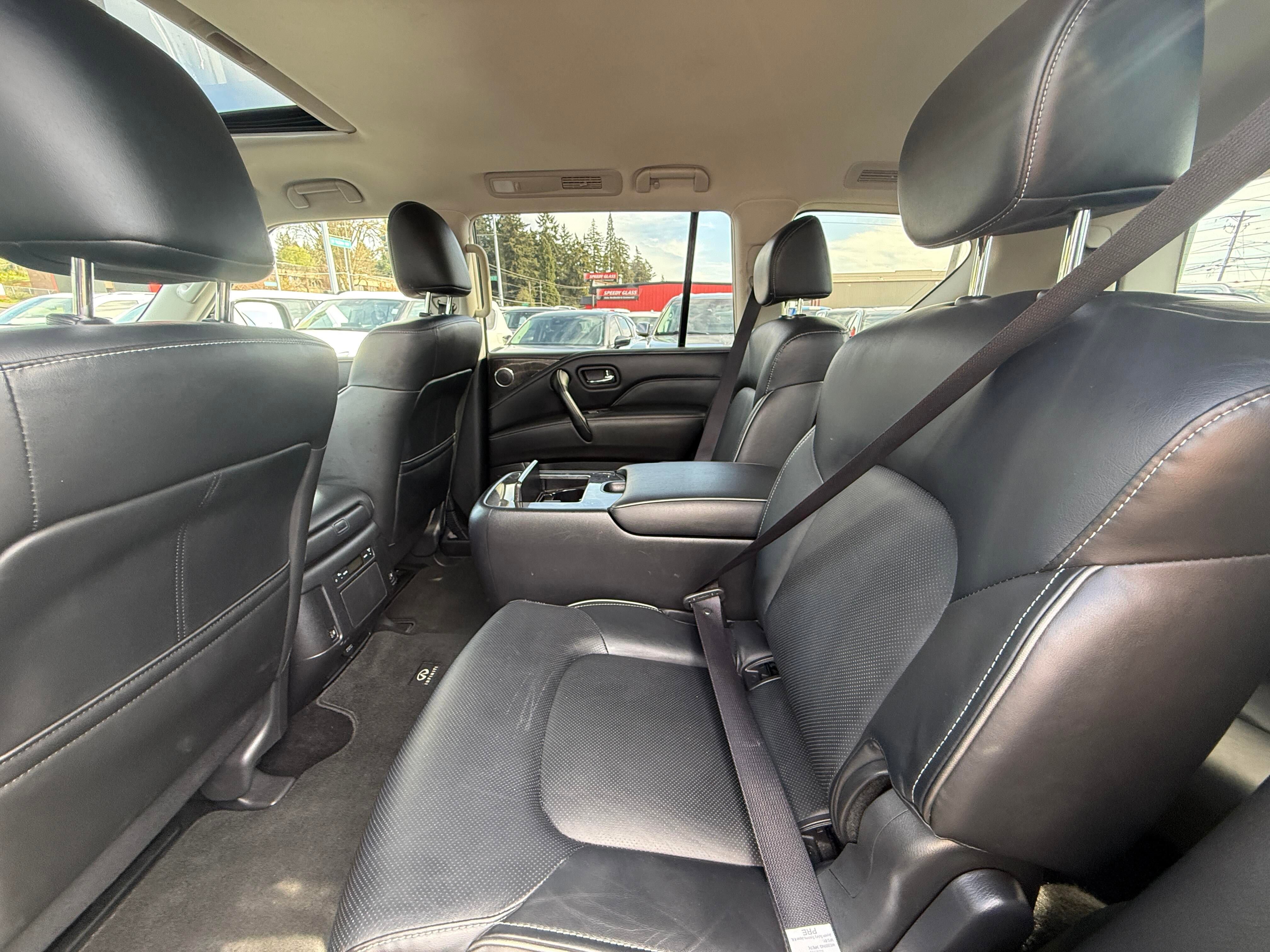 Used 2024 INFINITI QX80 Luxe AWD/4WD image 6