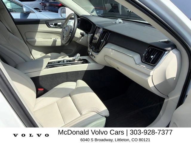 Used 2023 Volvo XC60 B5 Ultimate w/ Climate Package AWD/4WD image 13