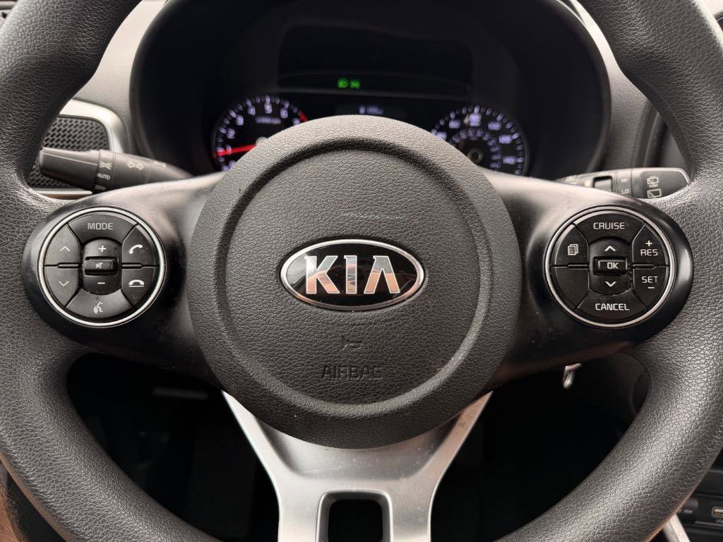 Used 2021 Kia Soul LX FWD image 11