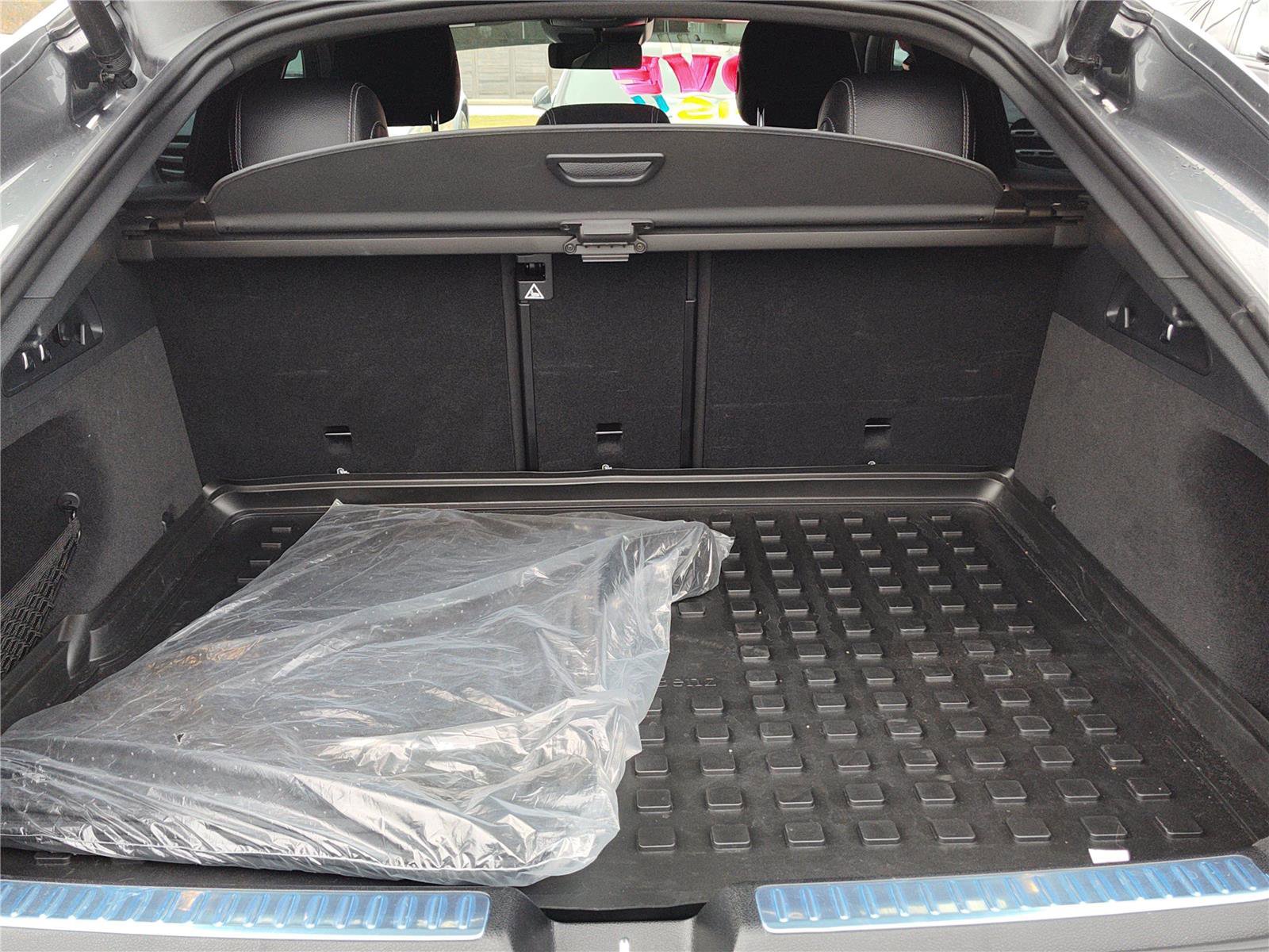 Certified 2023 Mercedes-Benz GLC 43 AMG 4MATIC Coupe image 6