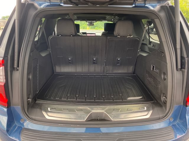 Certified 2025 GMC Yukon XL Denali Ultimate w/ LPO, Illumination Package AWD/4WD image 22