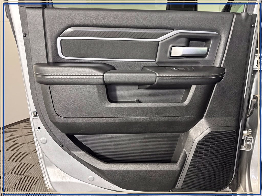 Used 2026 RAM 2500 Big Horn AWD/4WD image 39