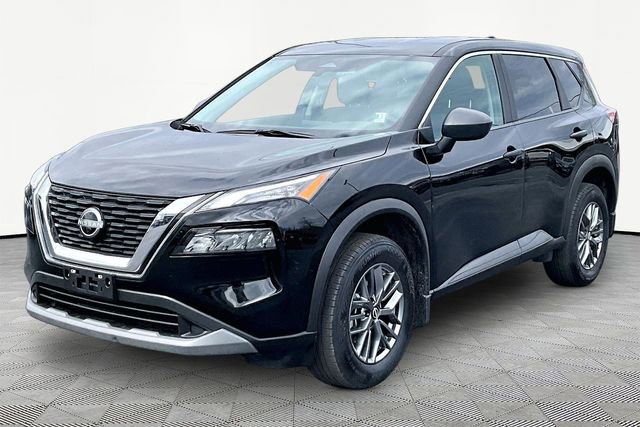 Used 2023 Nissan Rogue S image 3