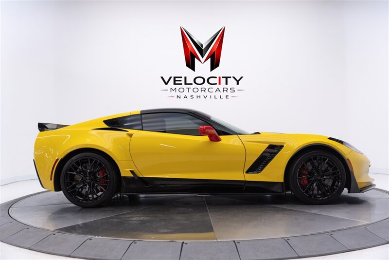 Used 2018 Chevrolet Corvette Z06 RWD image 5