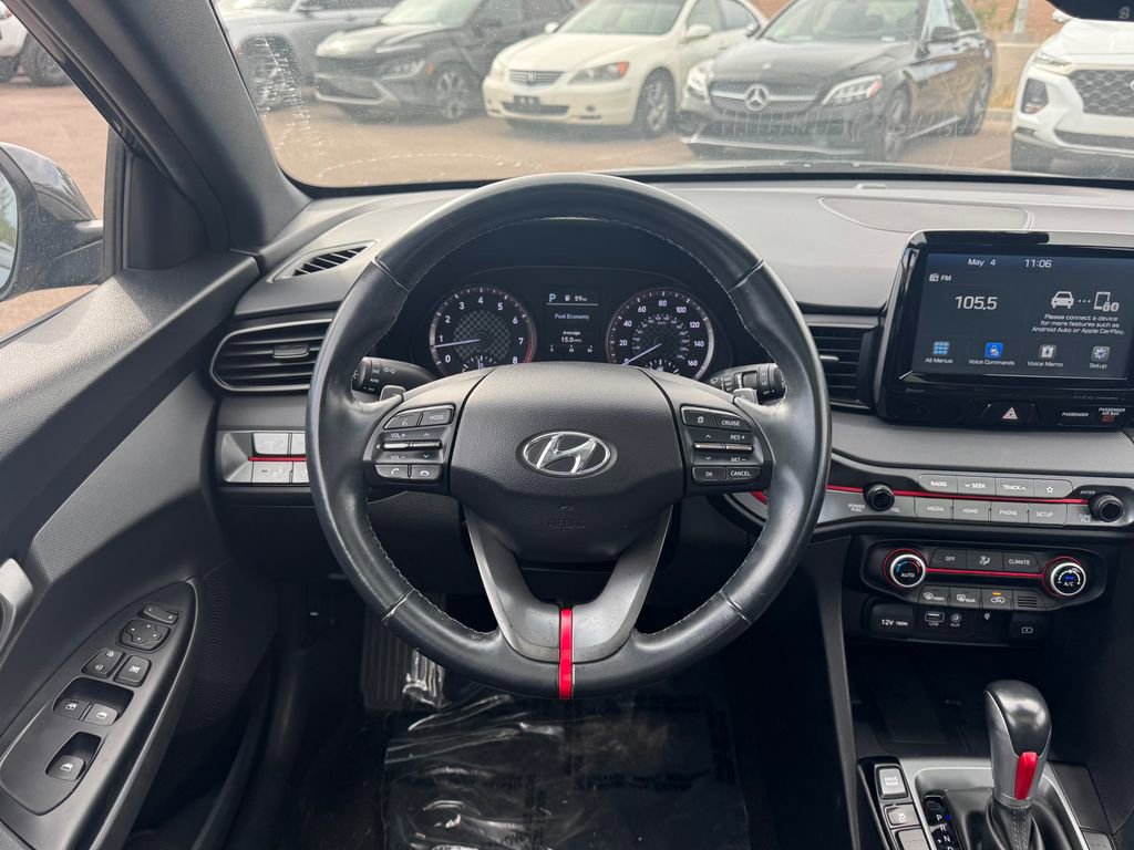 Used 2020 Hyundai Veloster 2.0 Premium FWD image 11
