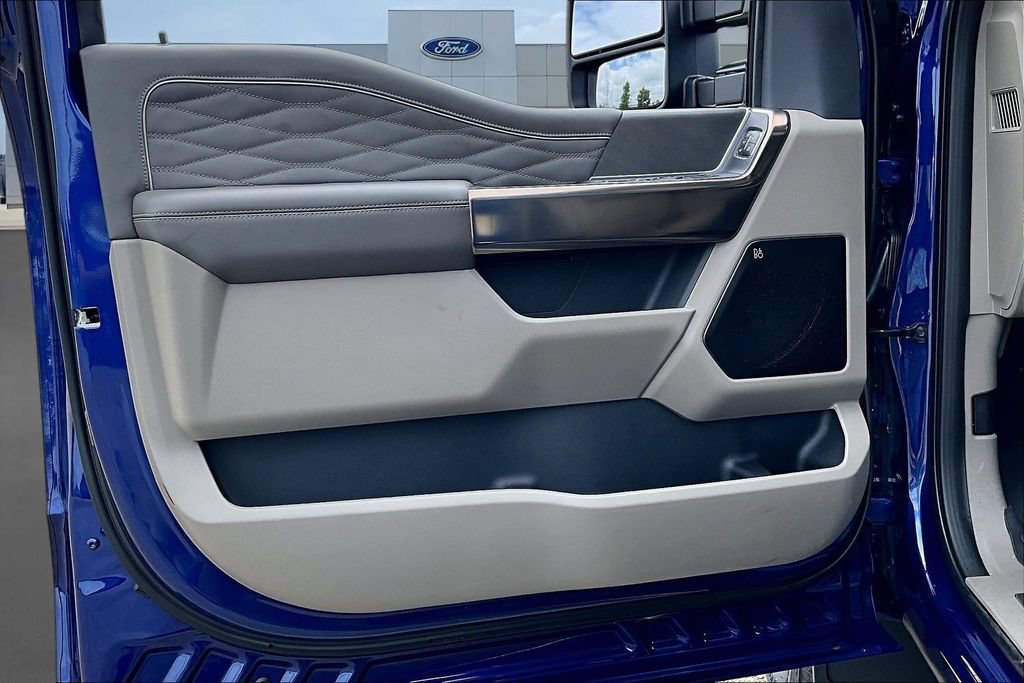 New 2026 Ford F350 Platinum w/ Platinum Plus Package AWD/4WD image 26