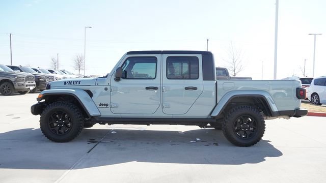 Used 2023 Jeep Gladiator Willys image 6