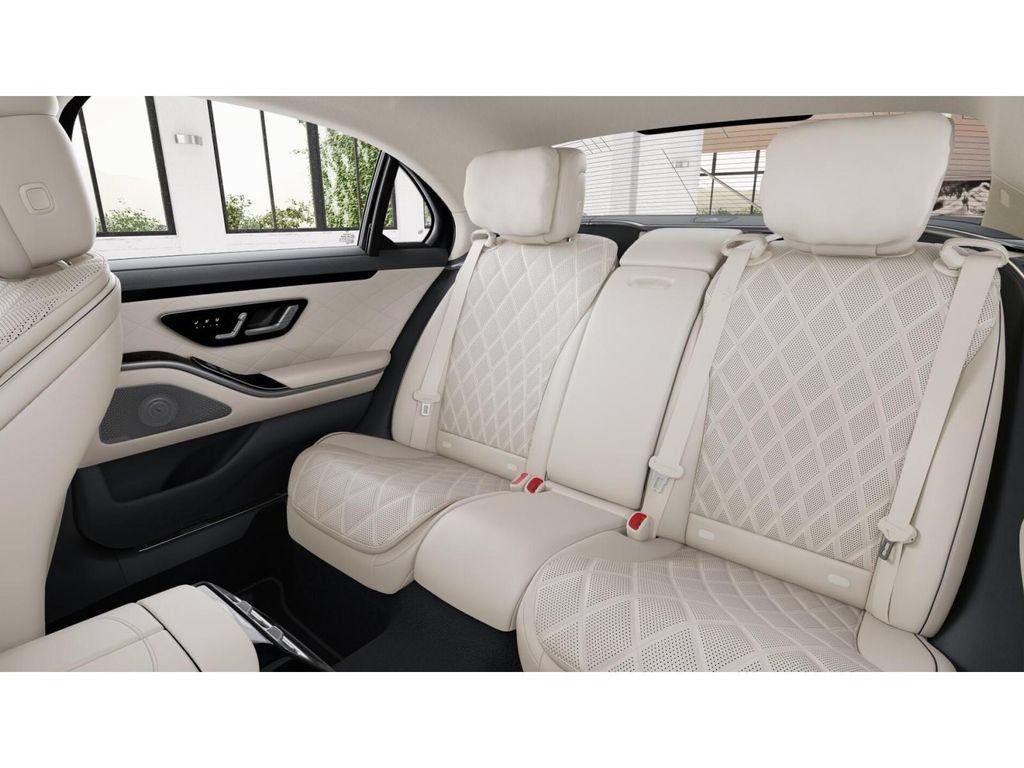 New 2026 Mercedes-Benz S 500 4MATIC image 5