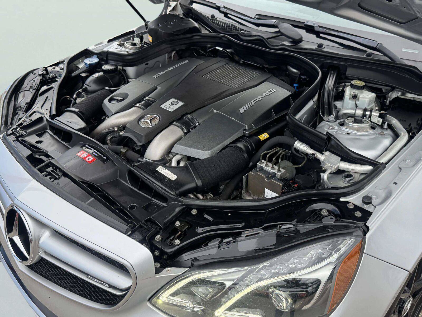 Used 2014 Mercedes-Benz E 63 AMG S-Model image 53