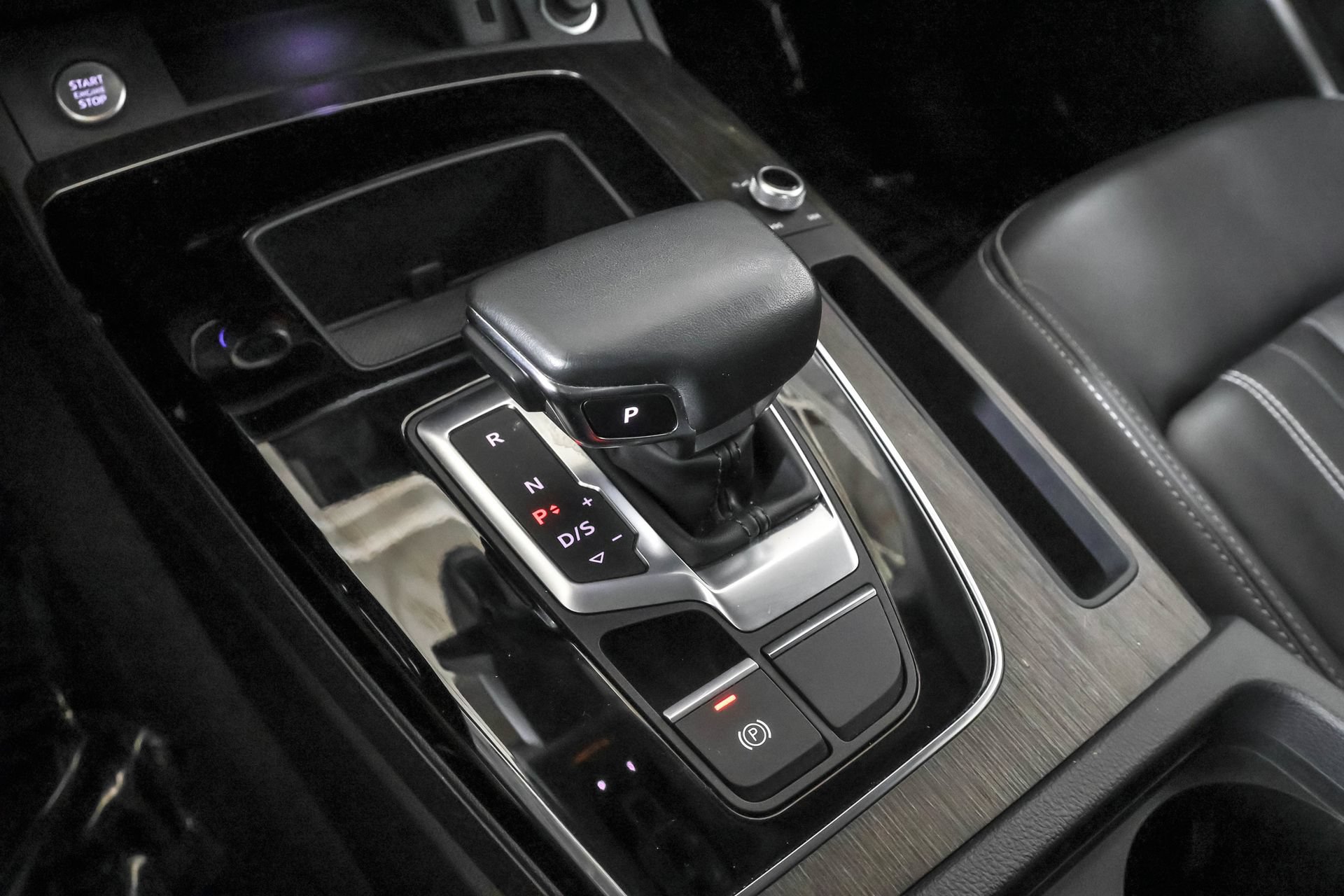 Used 2023 Audi Q5 2.0T Premium w/ Convenience Package AWD/4WD image 32