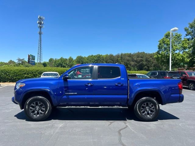 Used 2022 Toyota Tacoma SR5 w/ Technology Package RWD image 12