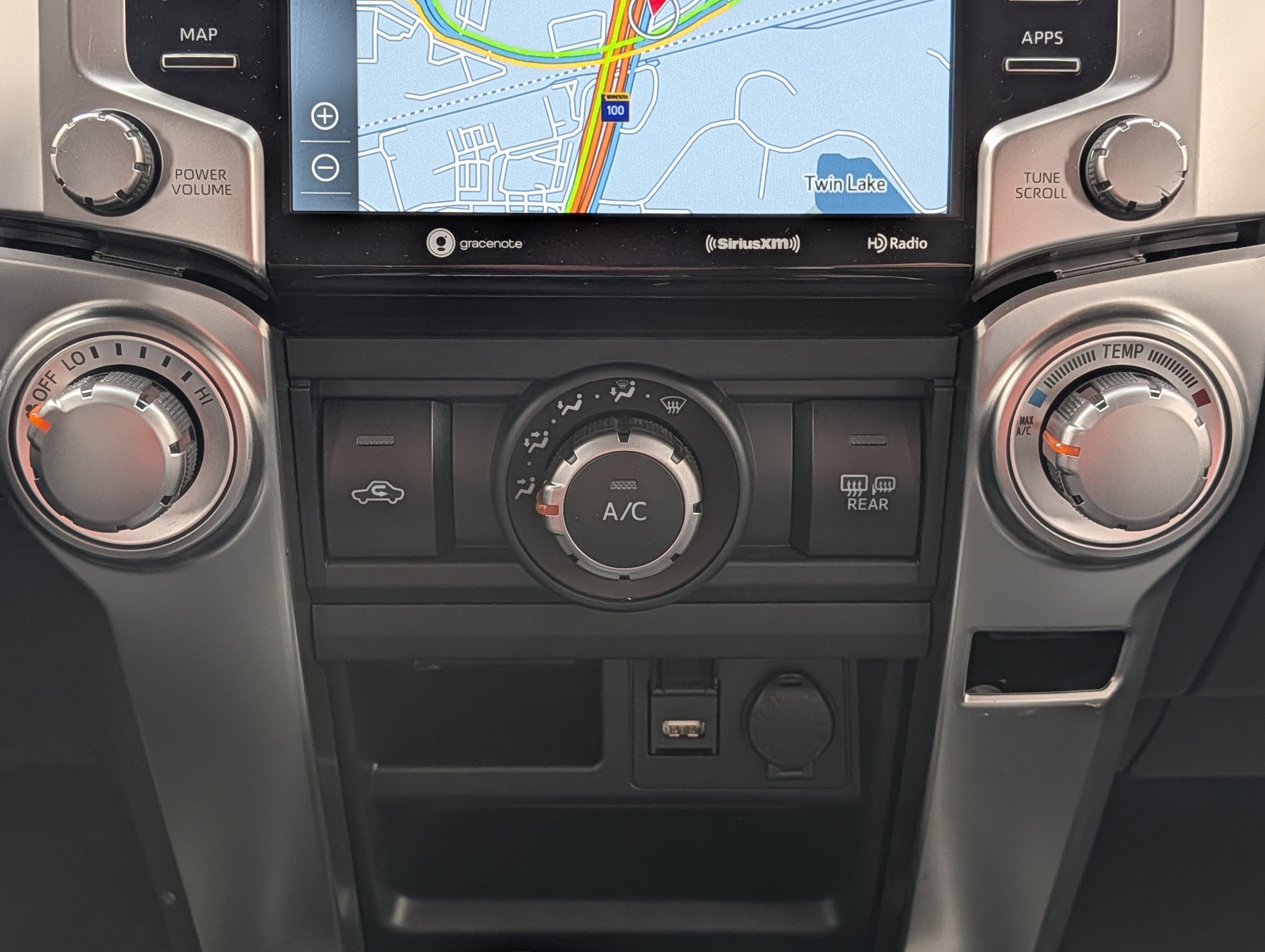 Used 2024 Toyota 4Runner SR5 Premium AWD/4WD image 29