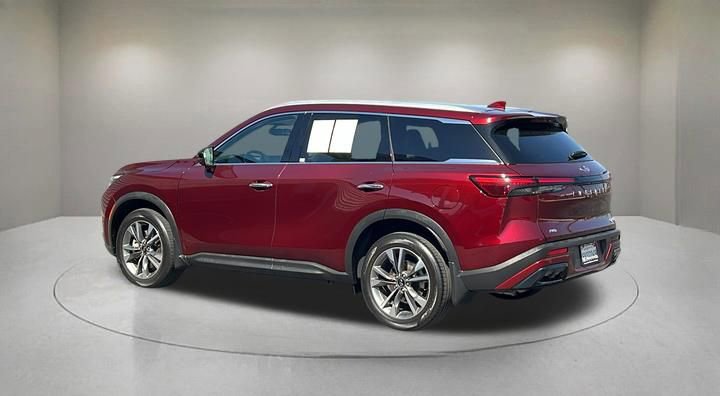 Used 2025 INFINITI QX60 Luxe w/ Vision Package AWD/4WD image 4