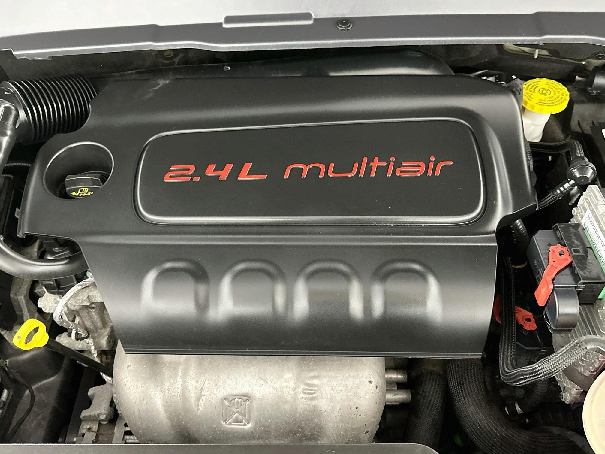 Used 2022 Jeep Compass Latitude w/ Convenience Group AWD/4WD image 32
