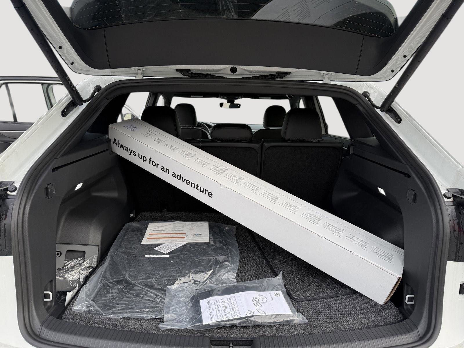 New 2026 Volkswagen Atlas Cross Sport SE image 11