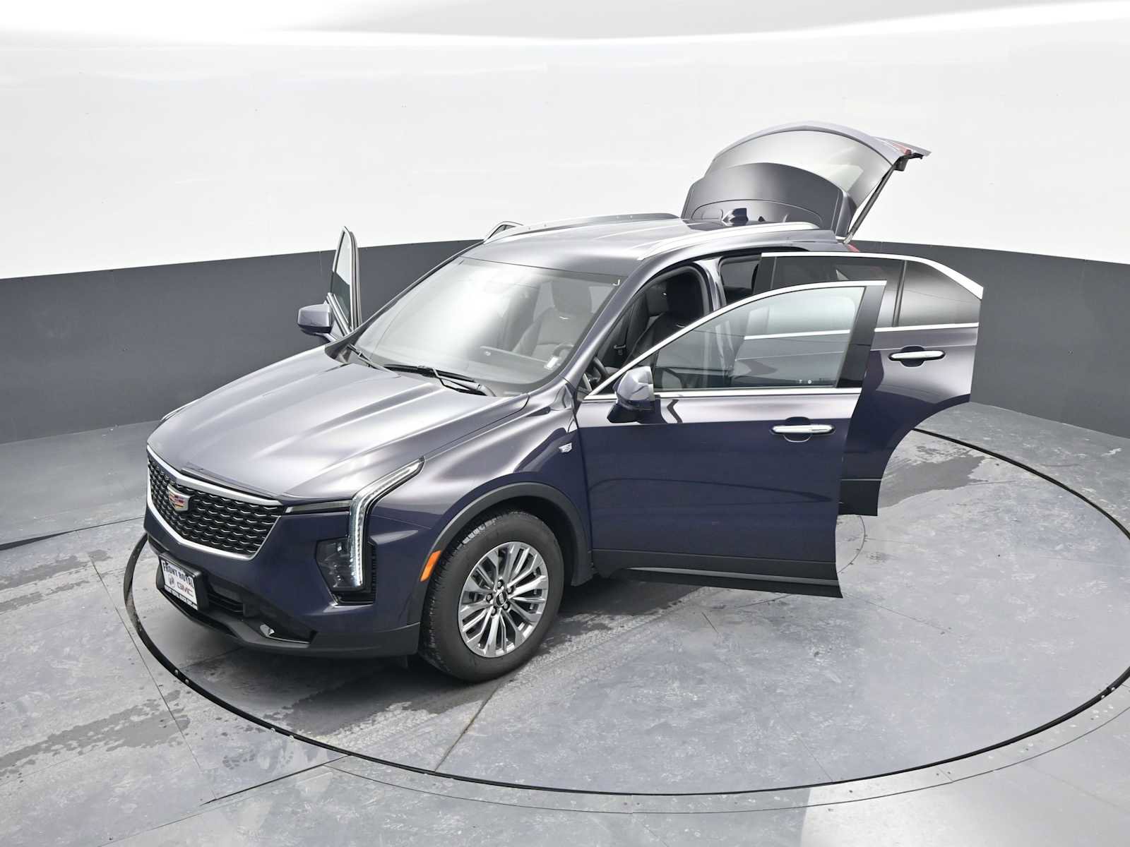 Used 2024 Cadillac XT4 Premium Luxury image 47