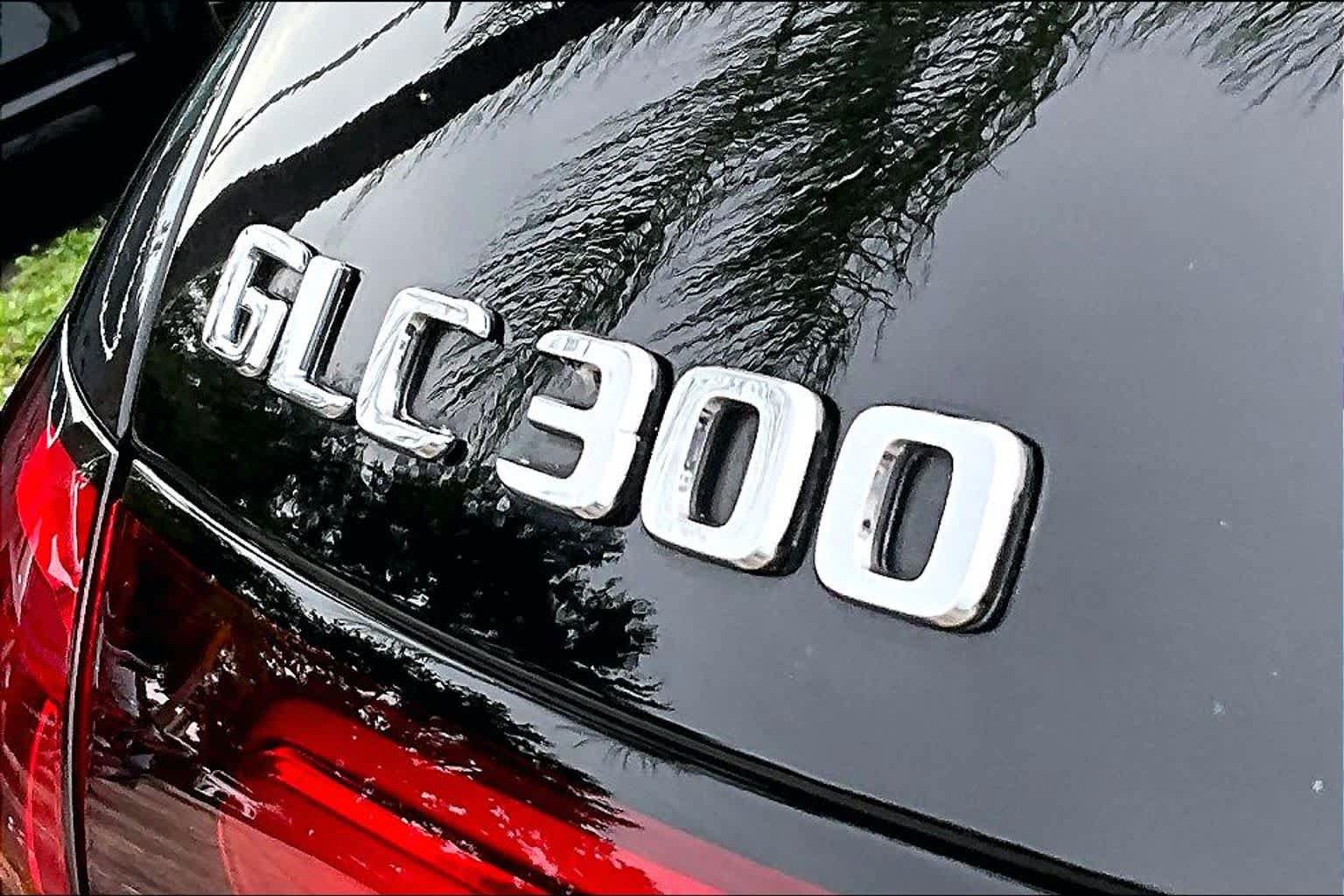 Used 2023 Mercedes-Benz GLC 300 image 10