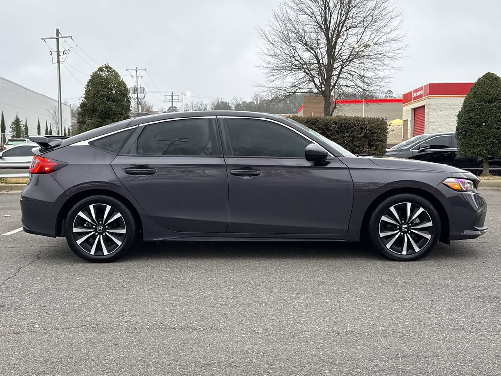 Used 2024 Honda Civic EX-L image 3