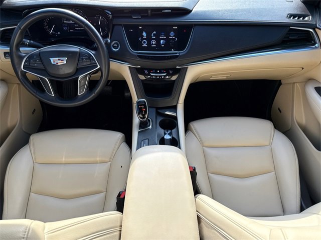 Used 2018 Cadillac XT5 FWD image 13