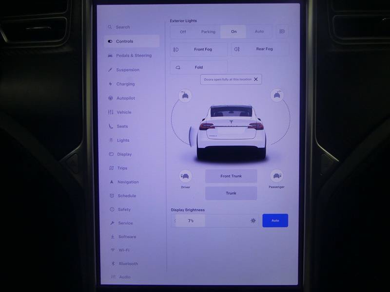 Used 2017 Tesla Model X 100D AWD/4WD image 15