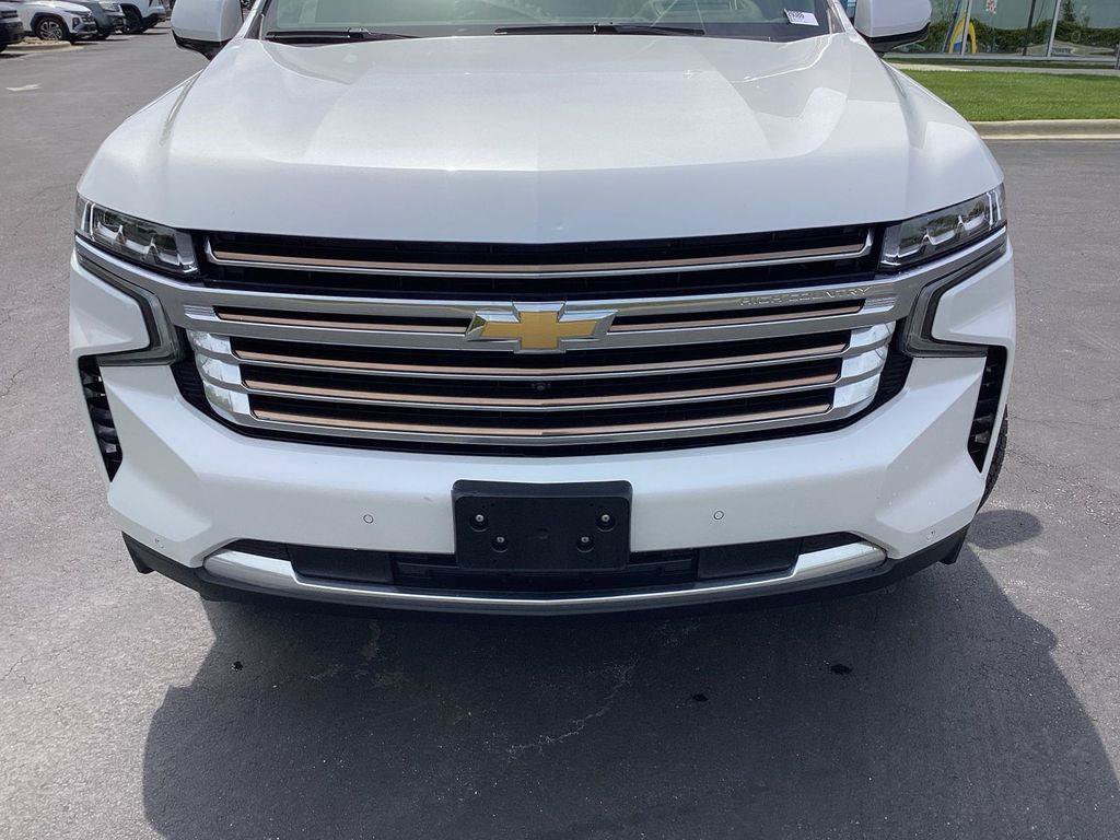 Used 2022 Chevrolet Tahoe High Country AWD/4WD image 4
