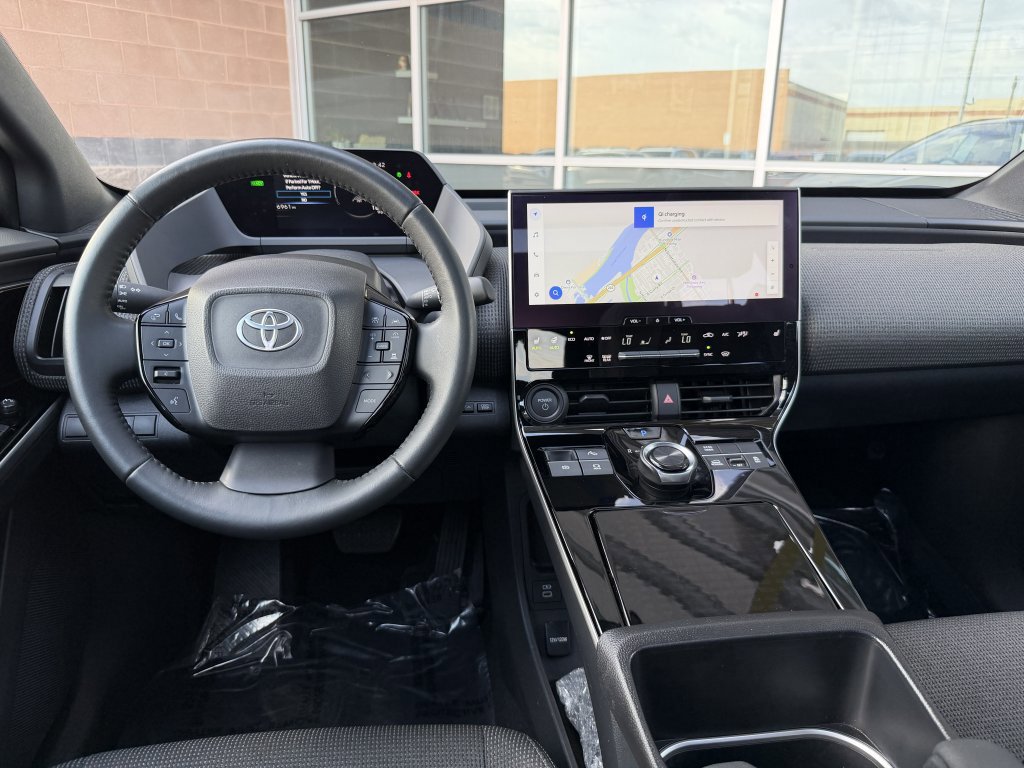 Used 2024 Toyota bZ4X XLE w/ Weather Package image 16