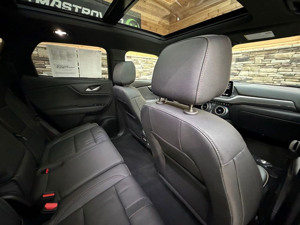 Used 2024 Chevrolet Blazer Premier w/ Driver Confidence II Package image 30