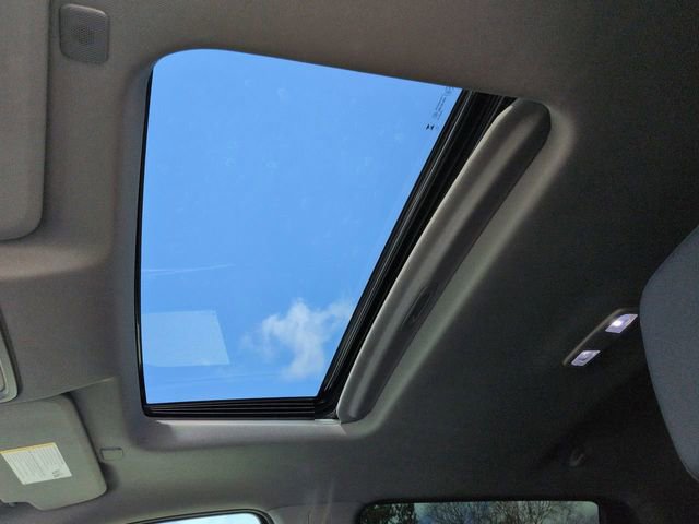 Used 2024 Chevrolet Silverado 2500 LTZ w/ LTZ Convenience Package image 26