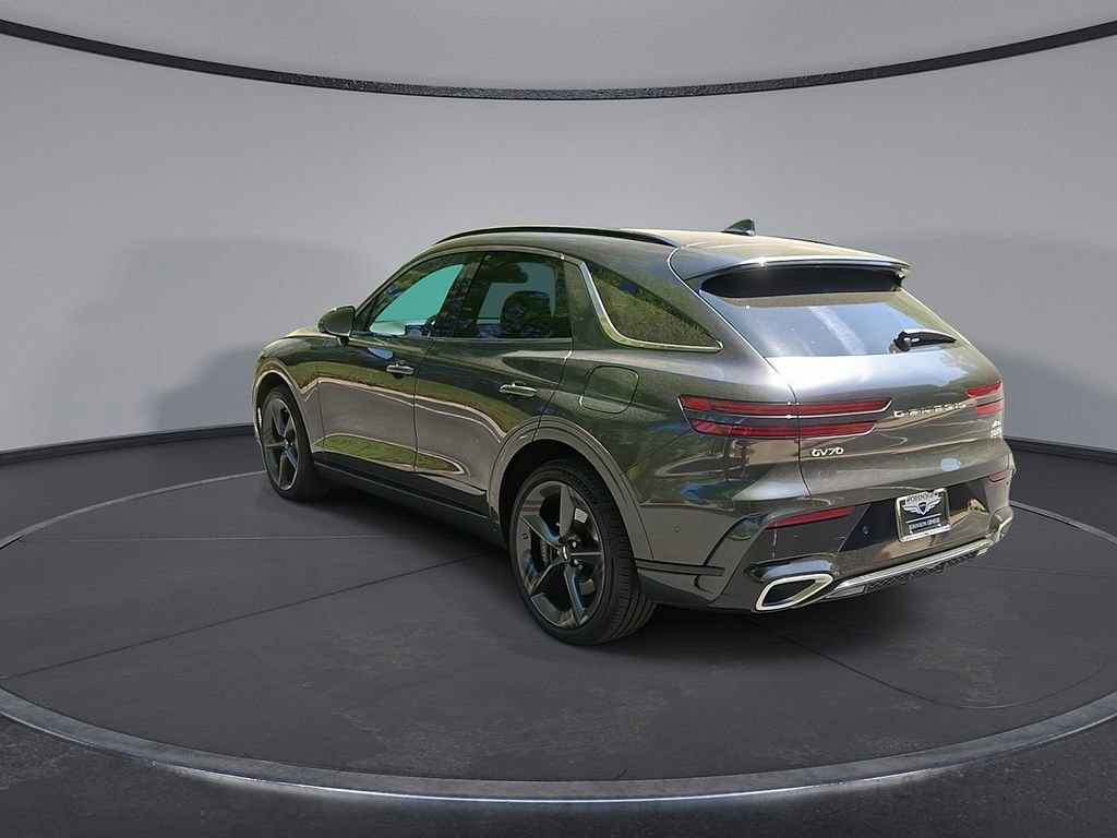 Used 2026 Genesis GV70 2.5T Sport Prestige AWD/4WD image 2
